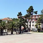 מלון Beau Rivage ארגלס-סור-מר